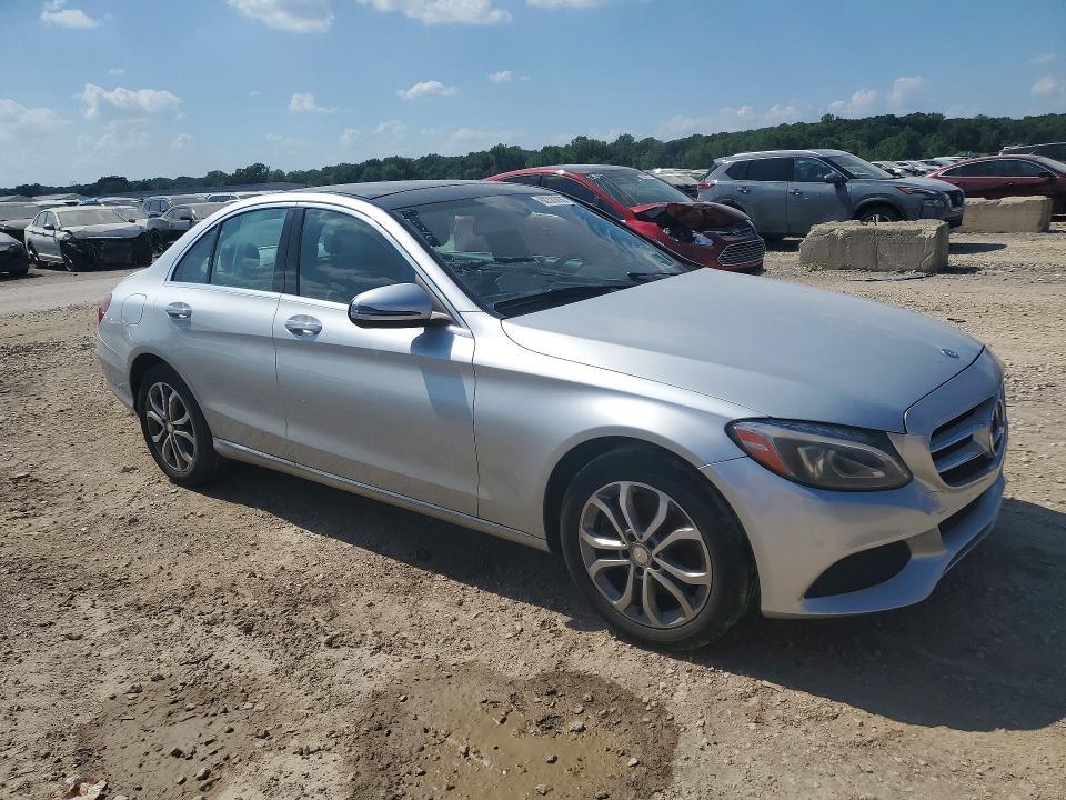 2016 MERCEDES-BENZ C 300 4MATIC — Фото 4 из 12
