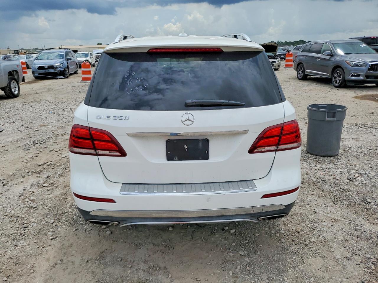 2016 MERCEDES-BENZ GLE 350 — Фото 6 из 12