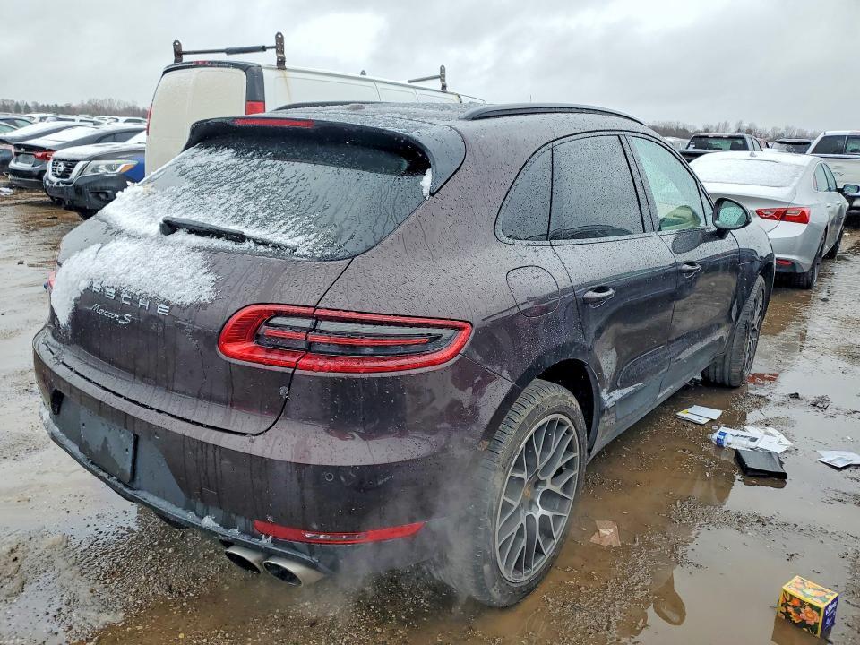 2016 PORSCHE MACAN S — Фото 3 из 13