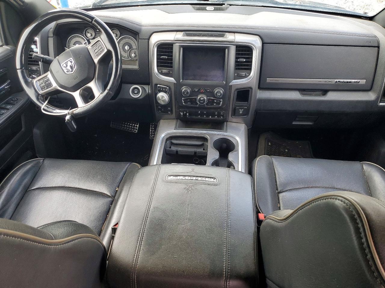 2016 RAM 1500 LONGHORN — Фото 8 из 12