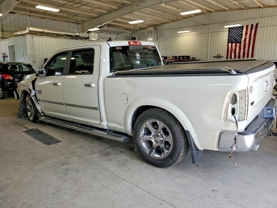 2016 RAM 1500 LARAMIE — Фото 2 из 13