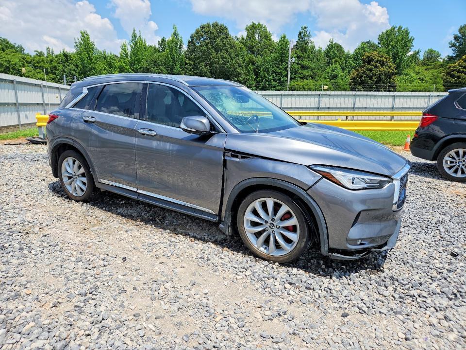 2019 INFINITI QX50 ESSENTIAL — Фото 4 из 12