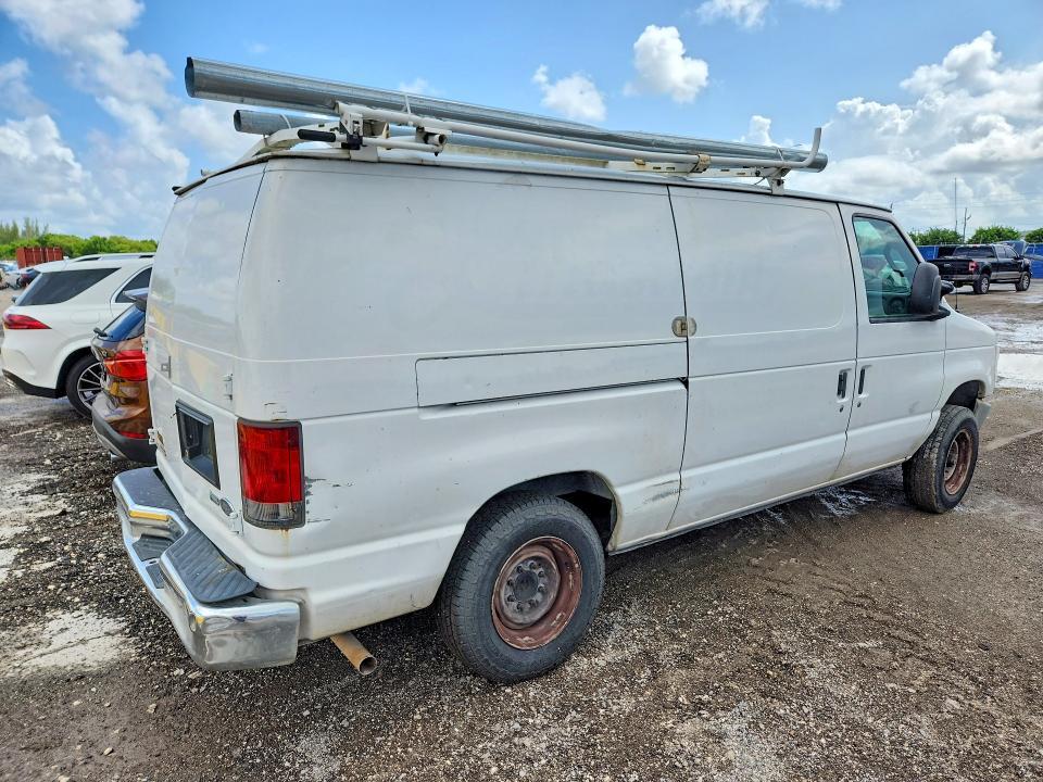 2014 FORD E150 - DELIVERY VAN — Фото 3 из 12