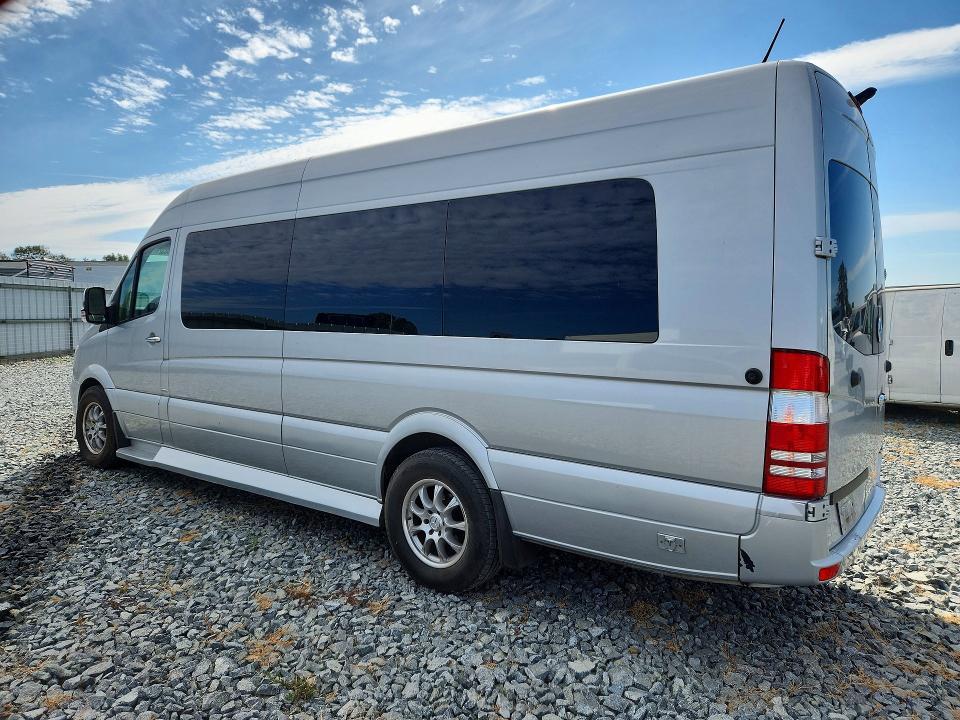 2015 MERCEDES-BENZ SPRINTER 2500 — Фото 2 из 13