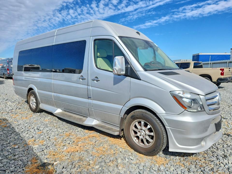 2015 MERCEDES-BENZ SPRINTER 2500 — Фото 4 из 13