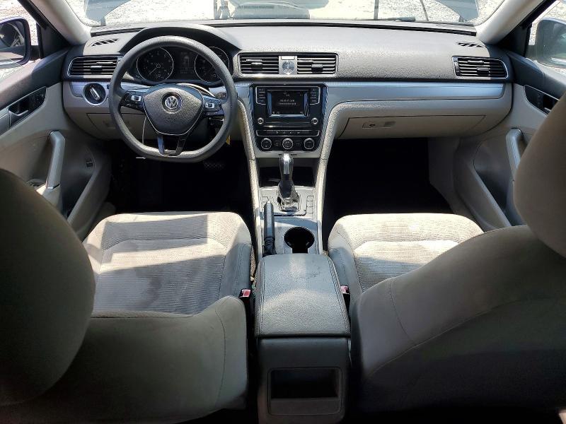 2016 VOLKSWAGEN PASSAT S — Фото 8 из 13