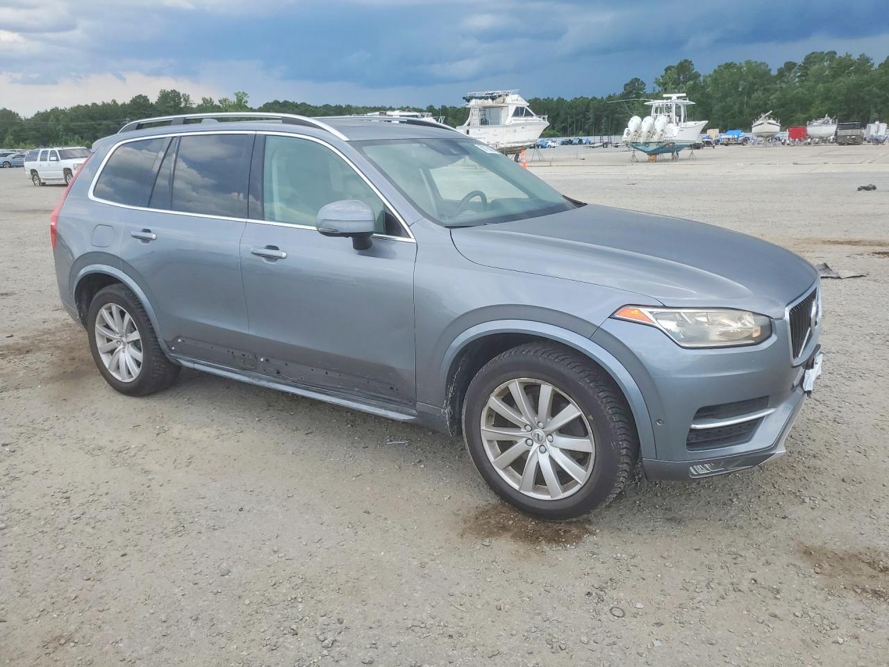 2016 VOLVO XC90 T6 — Фото 4 из 13