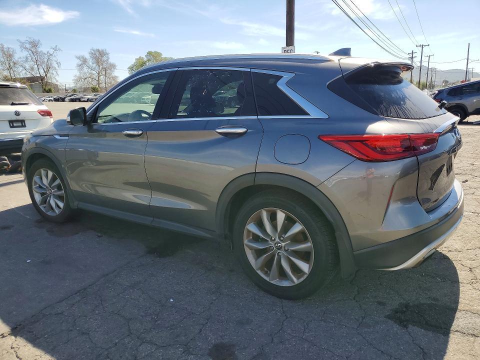 2019 INFINITI QX50 LUXE — Фото 2 из 13