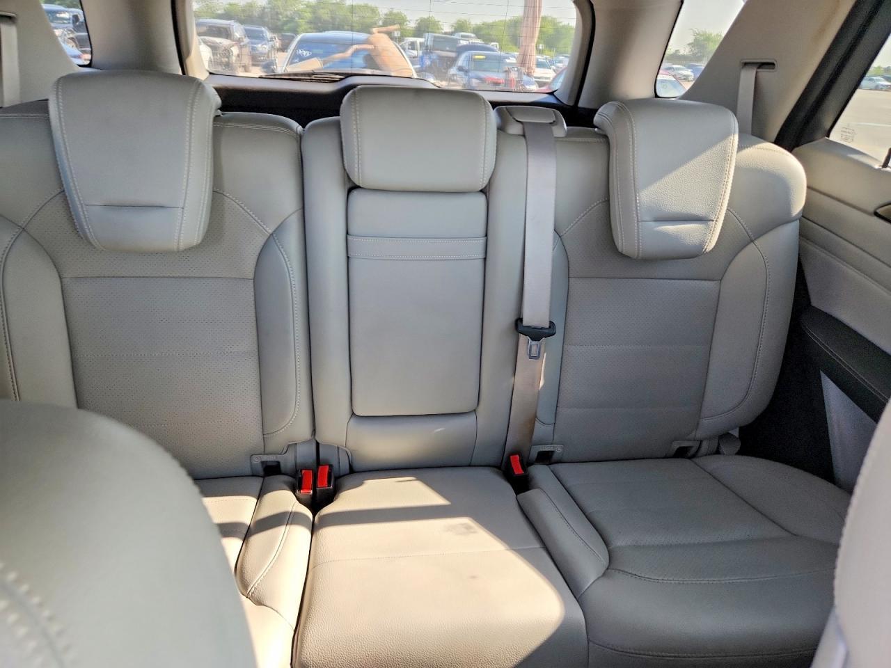 2014 MERCEDES-BENZ ML 350 — Фото 10 из 13