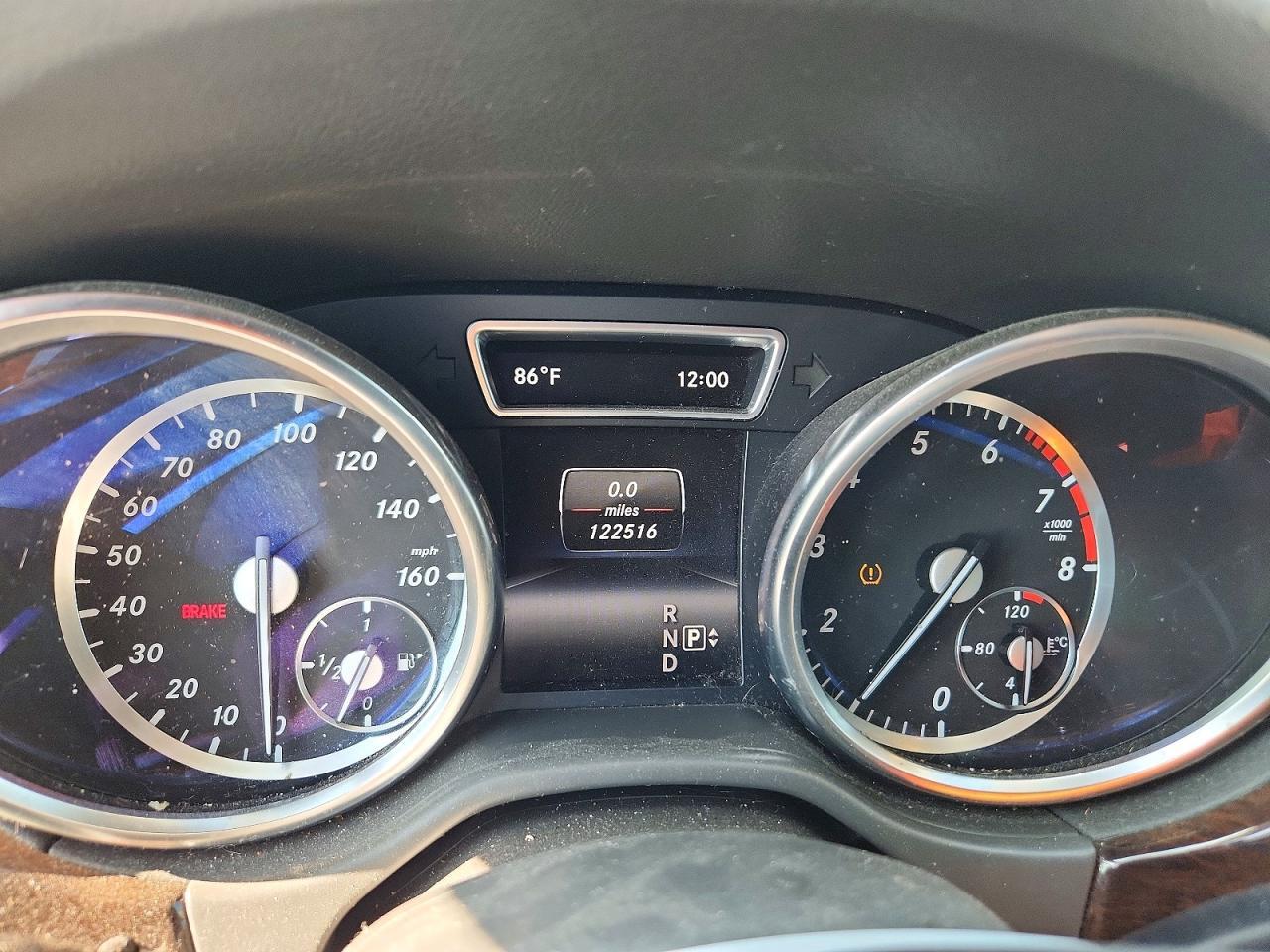 2014 MERCEDES-BENZ ML 350 — Фото 9 из 13