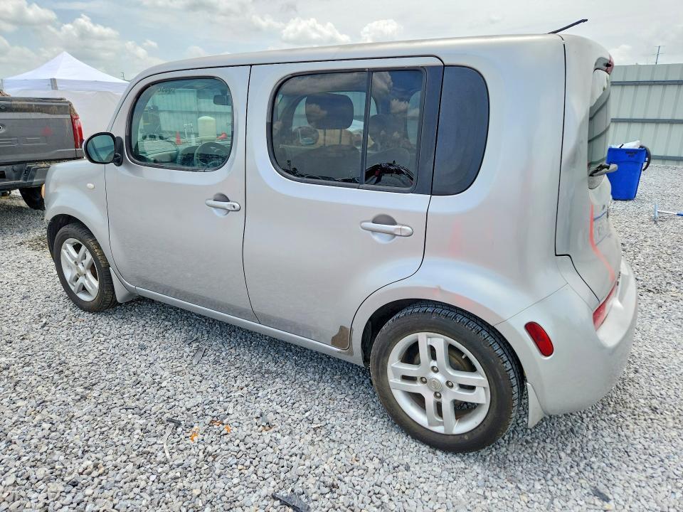 JN8AZ2KR9AT169827 2010 NISSAN CUBE photo no. 2