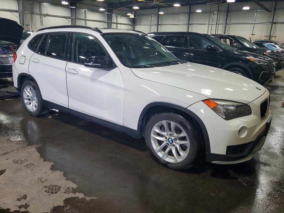 2015 BMW X1 XDRIVE28I — Фото 4 из 13