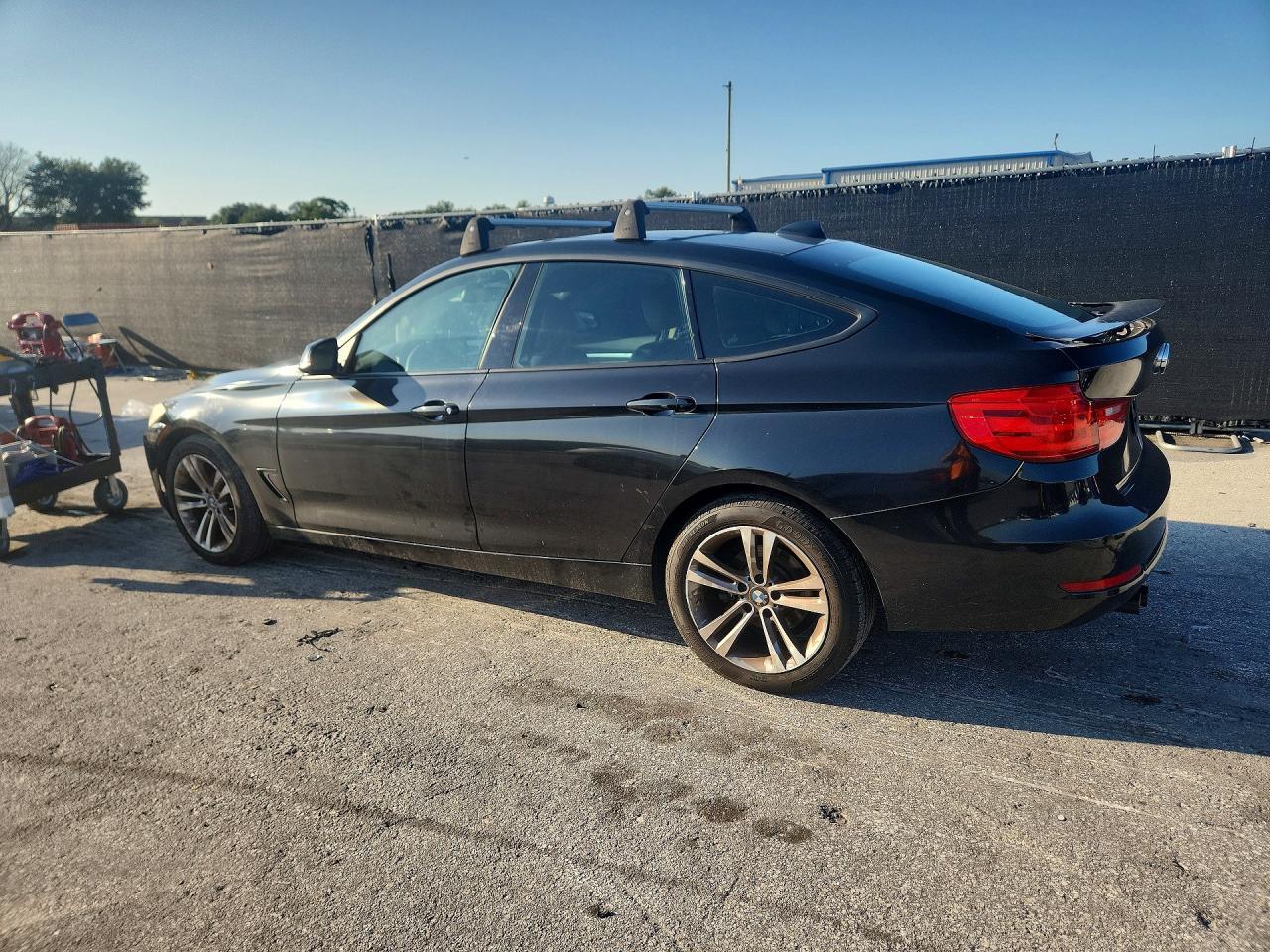 2015 BMW 328 XIGT — Фото 2 из 12