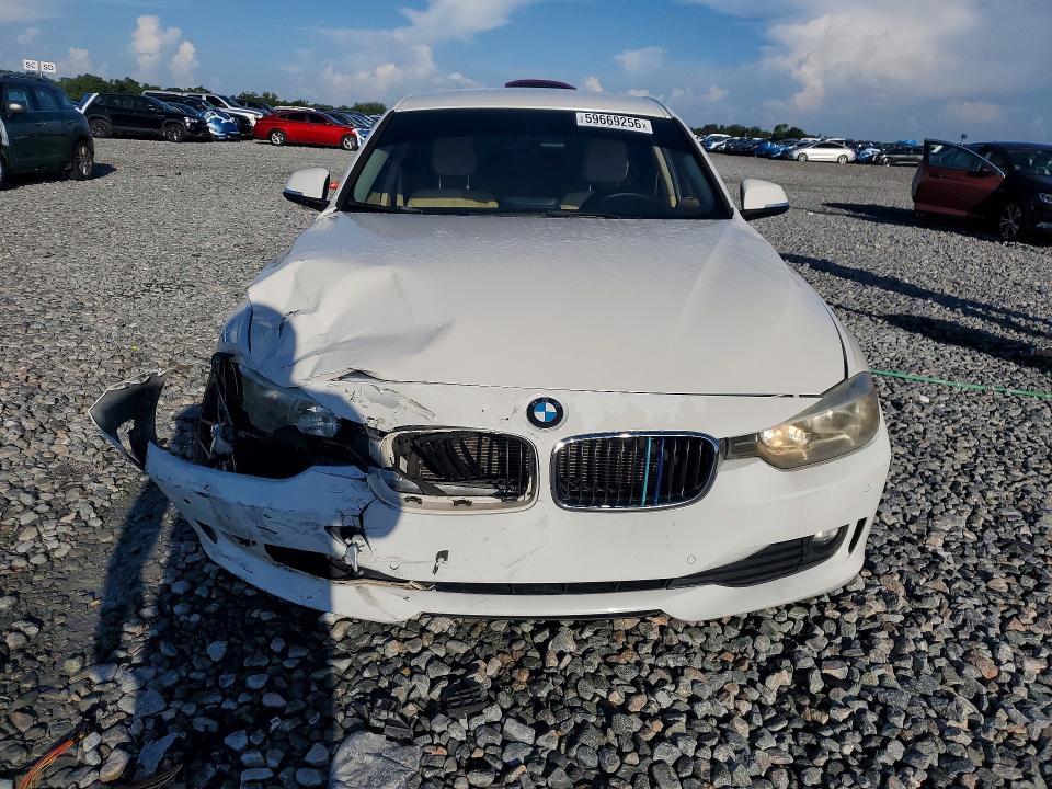2015 BMW 320 I — Фото 5 из 12
