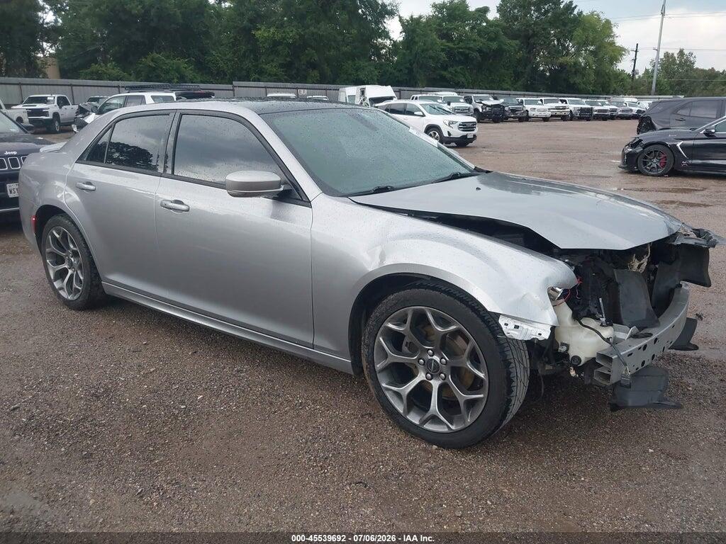2C3CCABG8JH203823 2018 CHRYSLER 300 photo no. 1