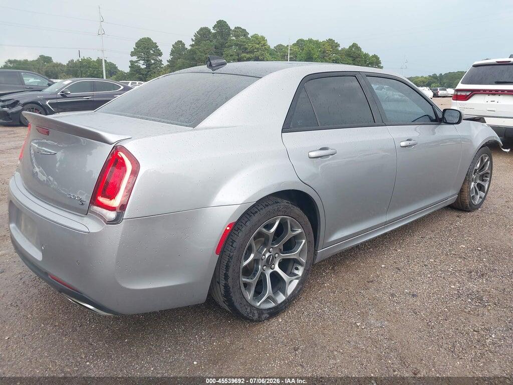 2C3CCABG8JH203823 2018 CHRYSLER 300 photo no. 4