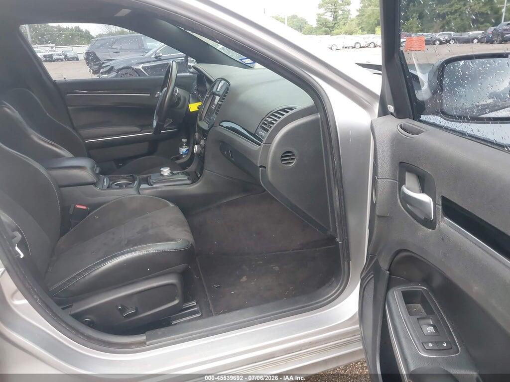 2C3CCABG8JH203823 2018 CHRYSLER 300 photo no. 5
