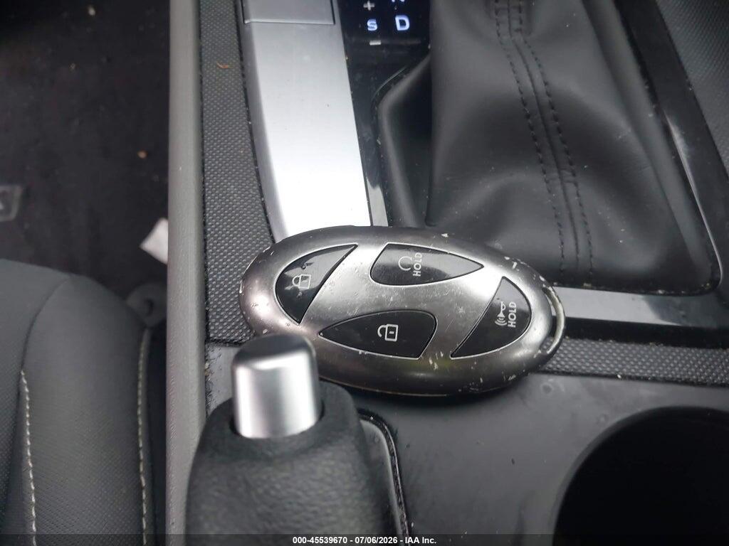 KMHLM4DG4RU689851 2024 HYUNDAI ELANTRA photo no. 11