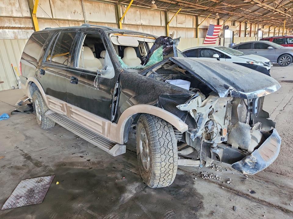1FMPU17L14LA19018 2004 FORD EXPEDITION photo no. 4