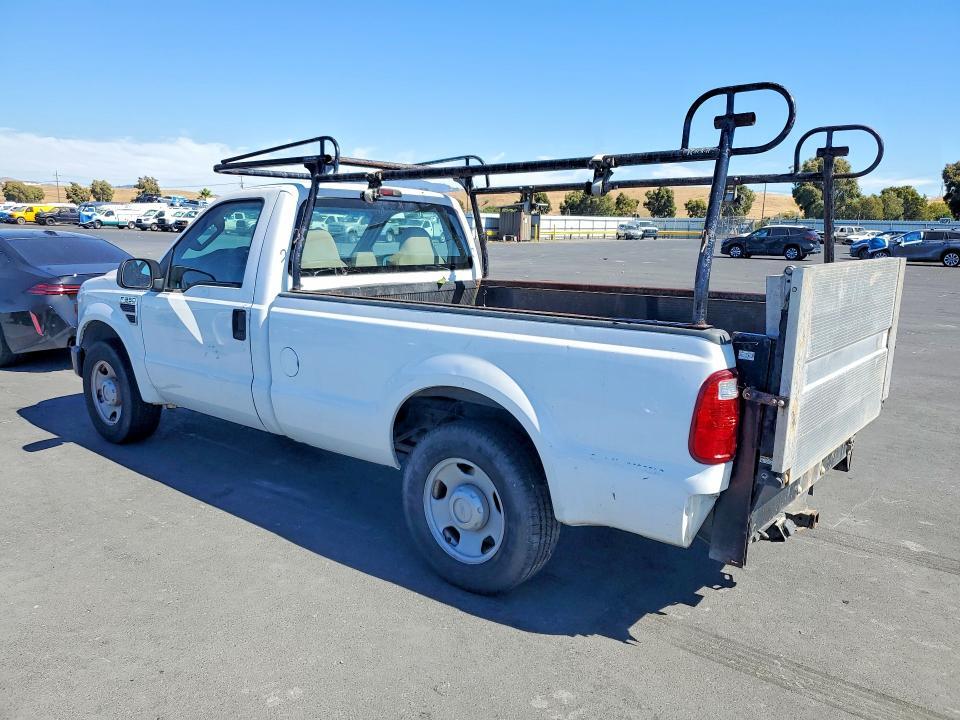 1FTSF30528EA63071 2008 FORD F350 photo no. 2