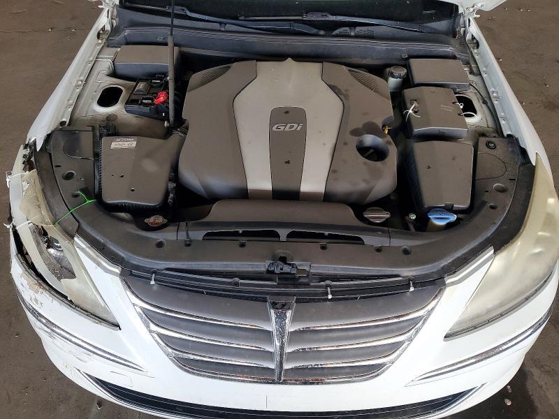 2012 HYUNDAI GENESIS 3.8L — Фото 11 из 12