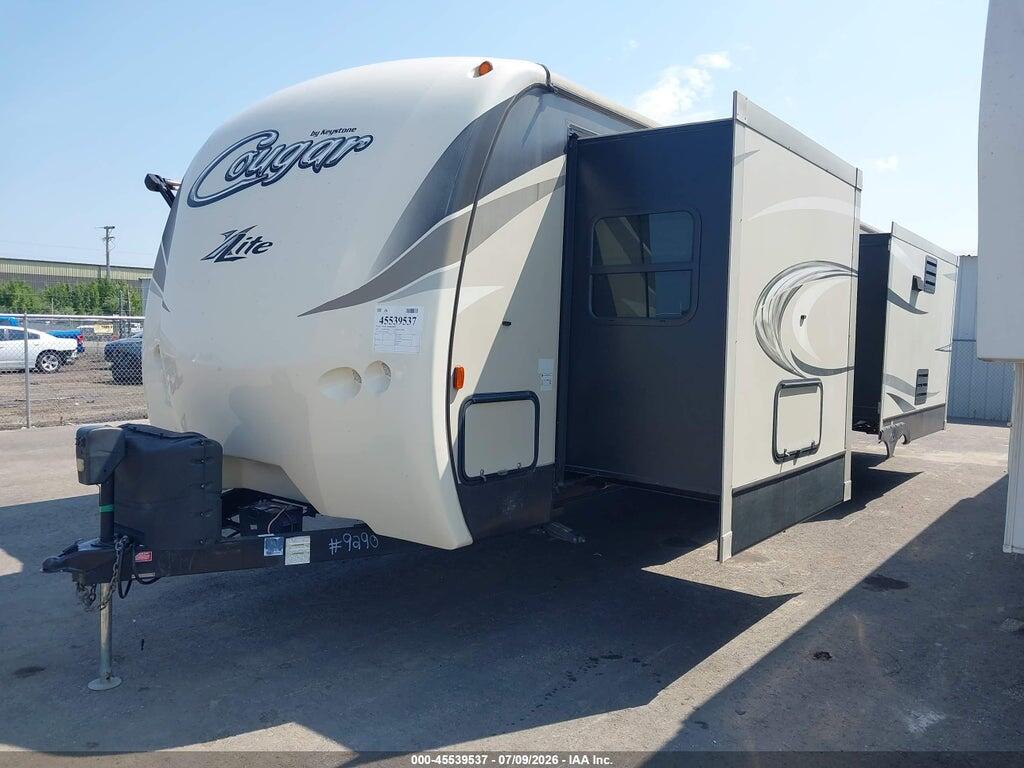 4YDT30R26HV500099 2017 KEYSTONE COUGAR 30RLI photo no. 2