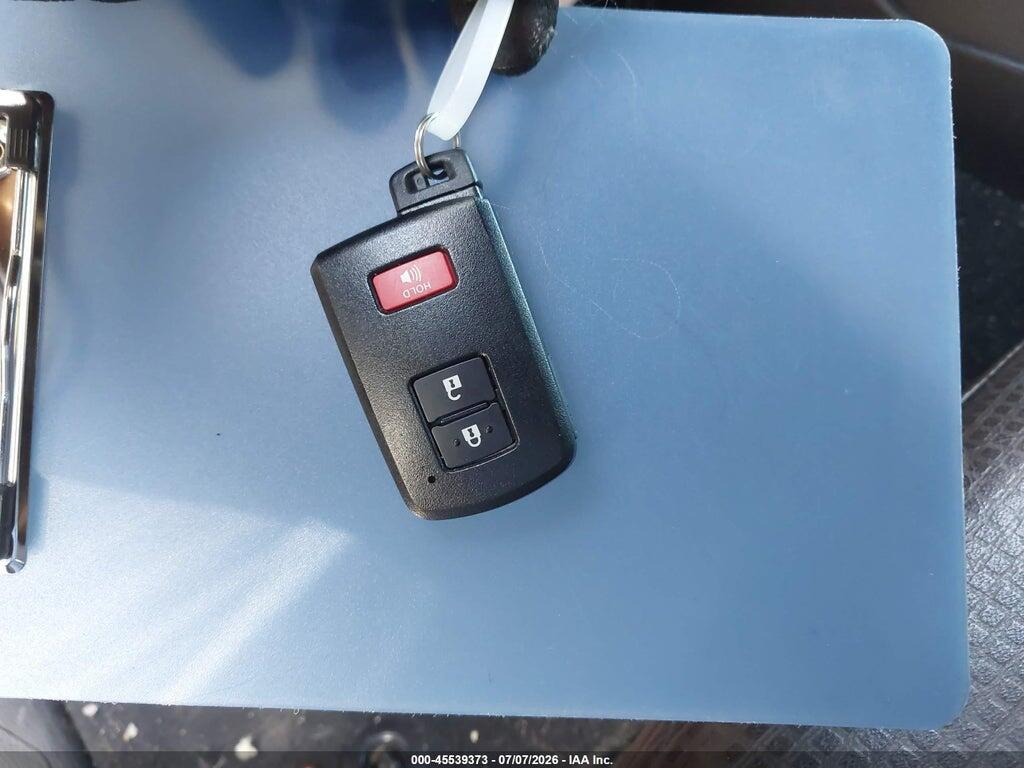 3TMEZ5CN2HM026530 2017 TOYOTA TACOMA photo no. 11
