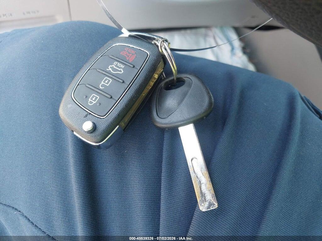 5NPE24AF6FH137336 2015 HYUNDAI SONATA photo no. 11