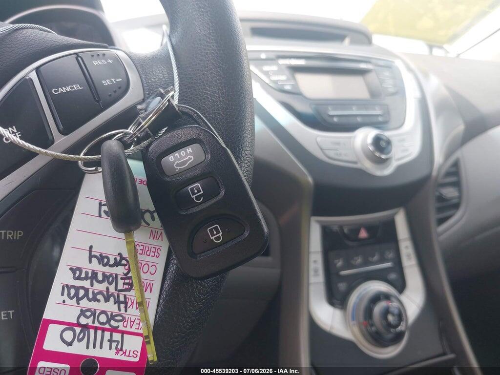 KMHDH4AE8CU393654 2012 HYUNDAI ELANTRA photo no. 11