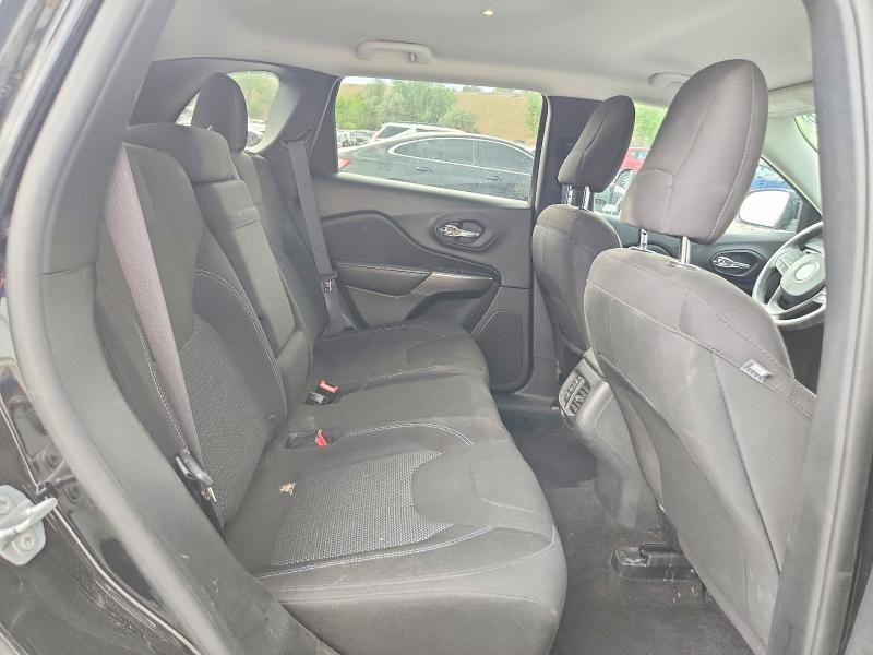 2019 JEEP CHEROKEE LATITUDE — Фото 11 из 13