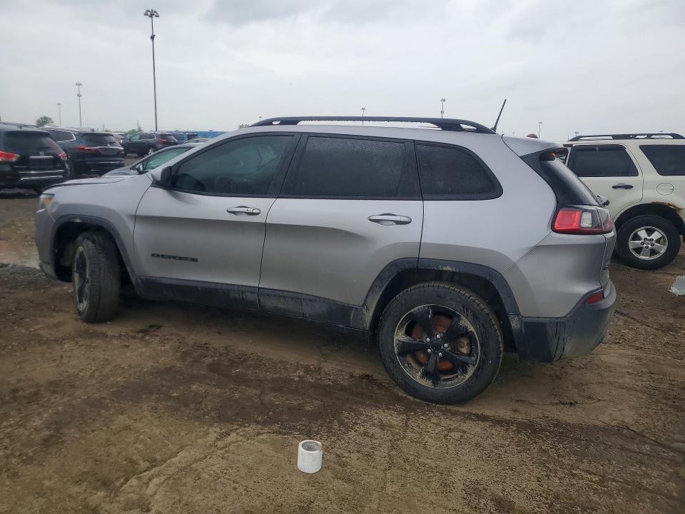 2019 JEEP CHEROKEE LATITUDE PLUS — Фото 2 из 13