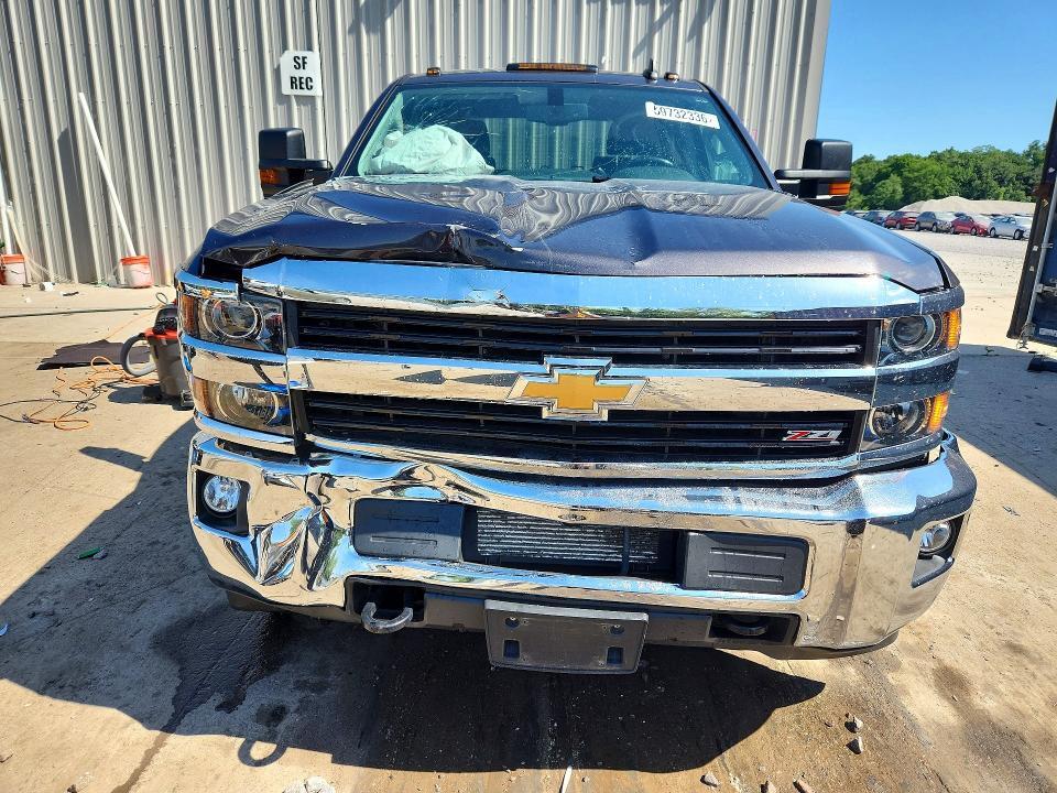 2015 CHEVROLET SILVERADO K2500 HEAVY DUTY LT — Фото 5 из 12