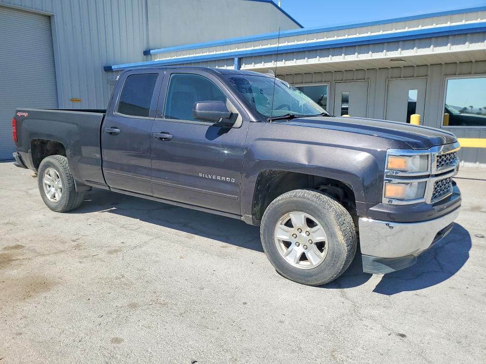 2015 CHEVROLET SILVERADO K1500 LT — Фото 4 из 12