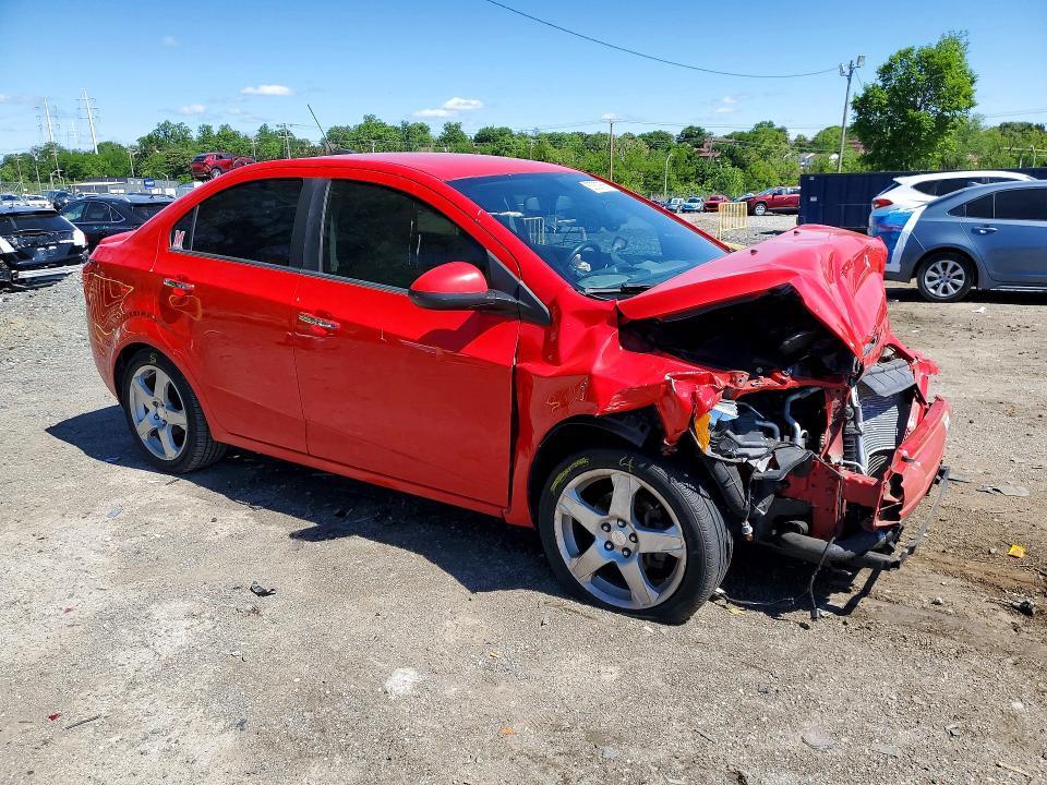 2015 CHEVROLET SONIC LTZ — Фото 4 из 13