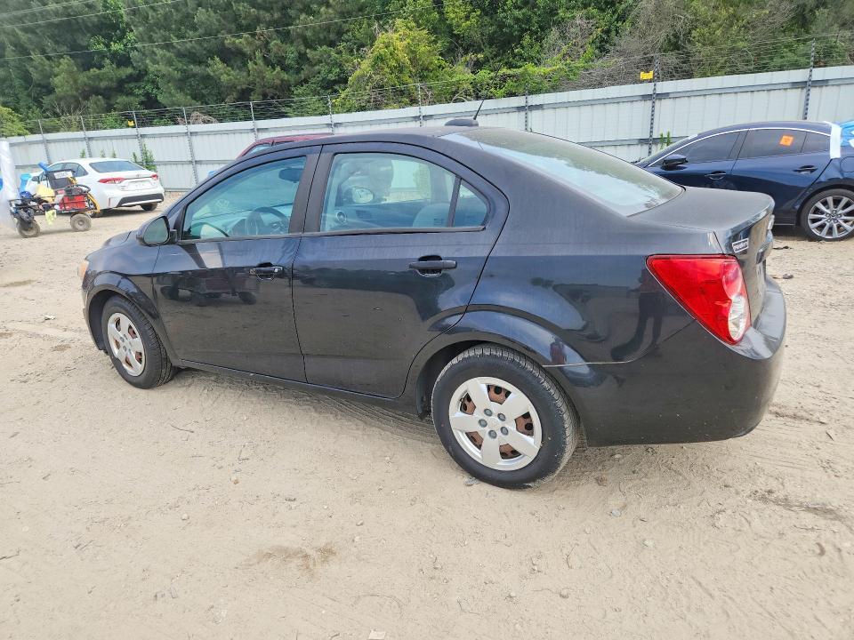 2015 CHEVROLET SONIC LS — Фото 2 из 13