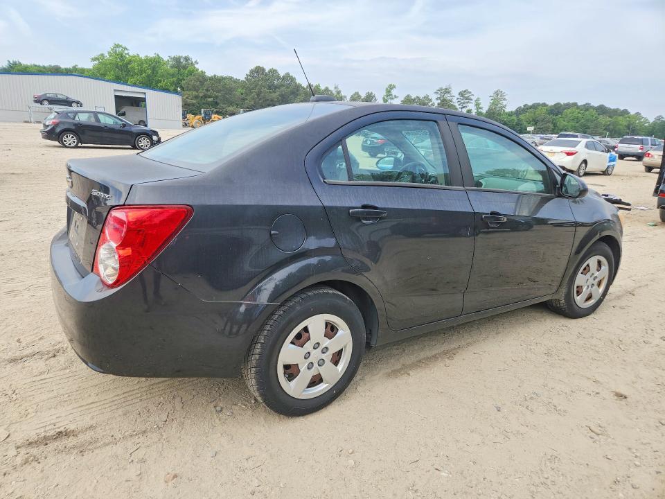 2015 CHEVROLET SONIC LS — Фото 3 из 13