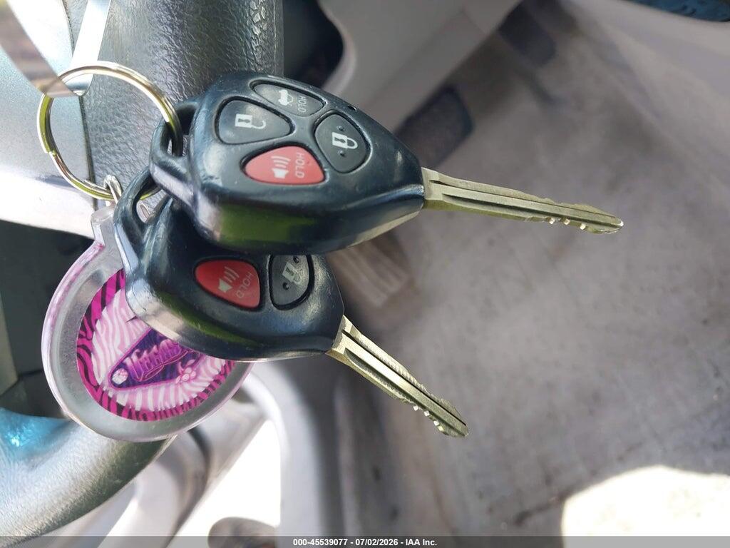 4T1BF3EK2AU065229 2010 TOYOTA CAMRY photo no. 11