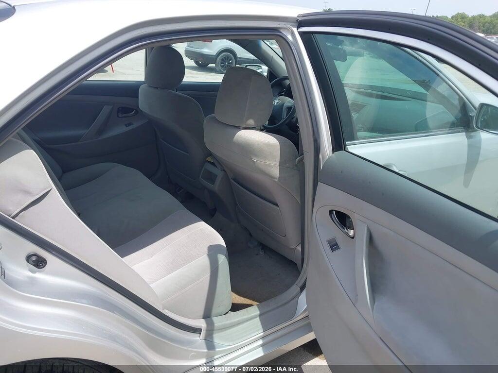 4T1BF3EK2AU065229 2010 TOYOTA CAMRY photo no. 8