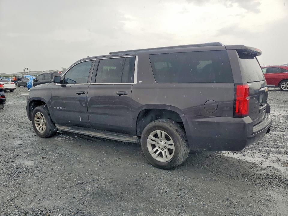 2015 CHEVROLET SUBURBAN C1500 LT — Фото 2 из 14