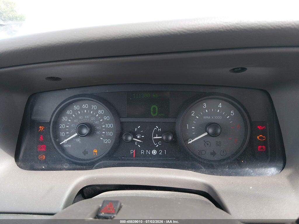 2MEBM7FV9AX605662 2010 MERCURY GRAND MARQUIS photo no. 7