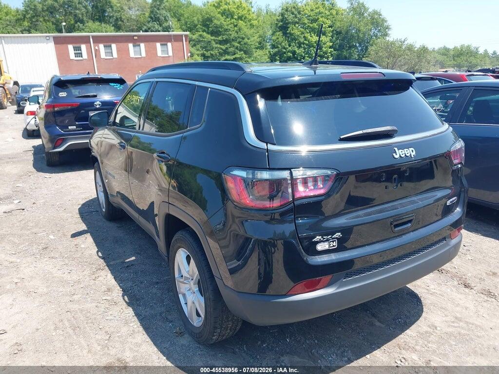 3C4NJDBB8NT230744 2022 JEEP COMPASS photo no. 3