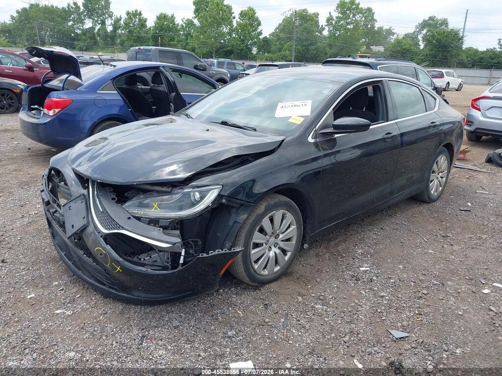 1C3CCCFB2FN620735 2015 CHRYSLER 200 photo no. 2