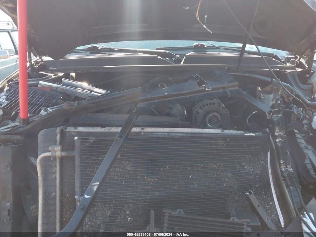 1GNSKJE34BR384401 2011 CHEVROLET SUBURBAN photo no. 10