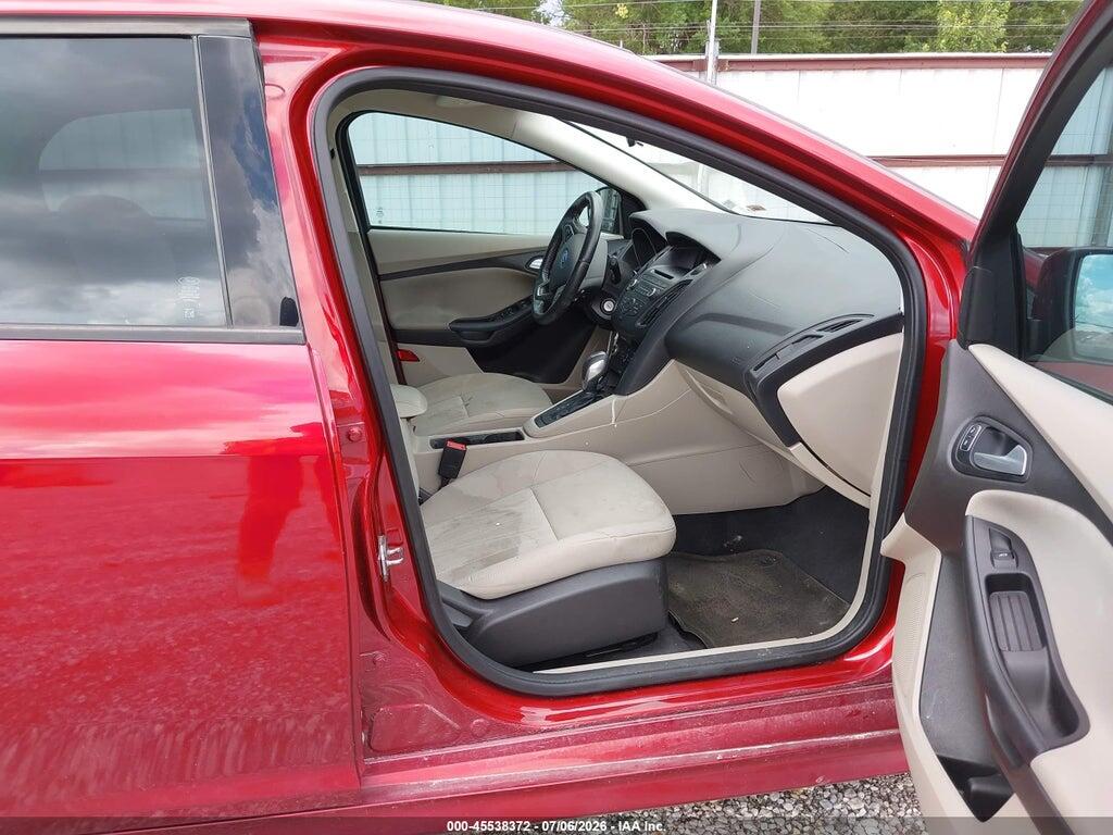 1FADP3F29FL323869 2015 FORD FOCUS photo no. 5