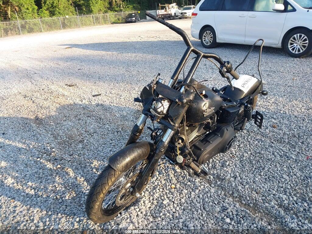 1HD1GX412DC333654 2013 HARLEY-DAVIDSON FXDB photo no. 2