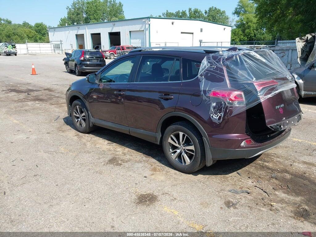 2T3RFREV6HW679245 2017 TOYOTA RAV4 photo no. 3