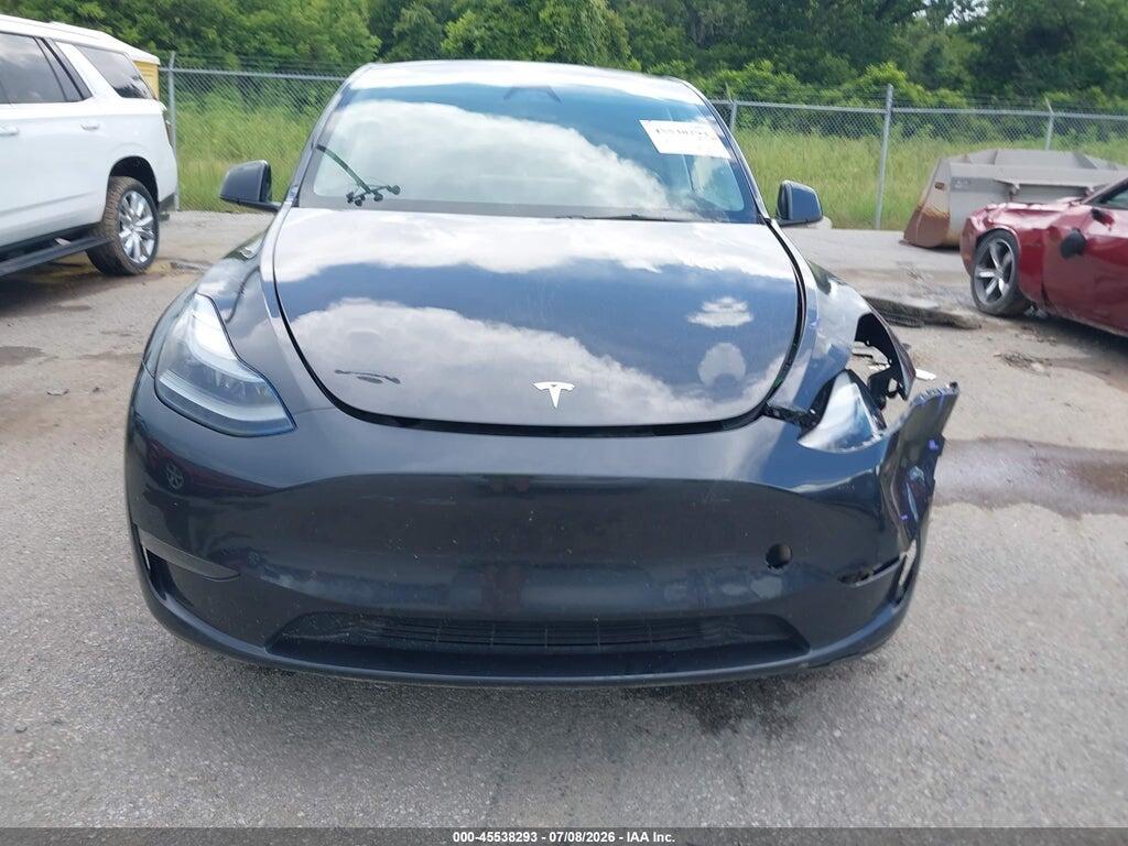 7SAYGDED1RF123809 2024 TESLA MODEL Y photo no. 12