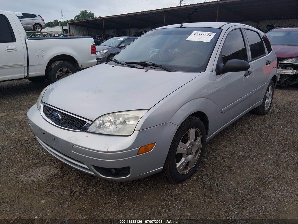 1FAHP37N07W252233 2007 FORD FOCUS photo no. 2