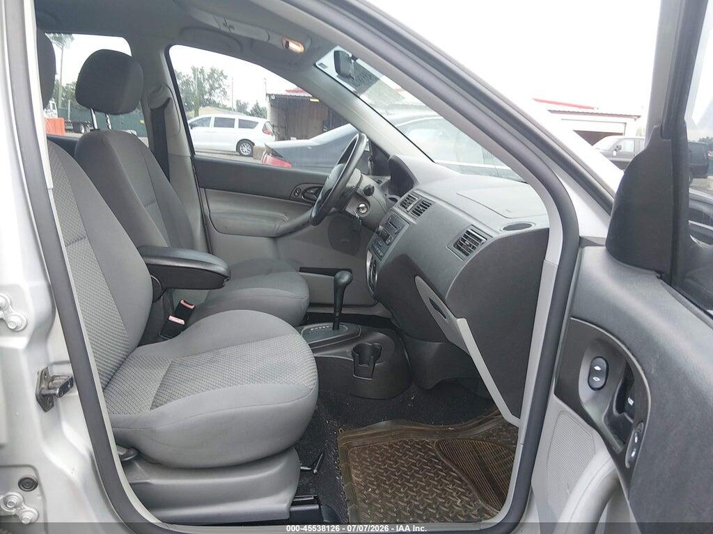 1FAHP37N07W252233 2007 FORD FOCUS photo no. 5