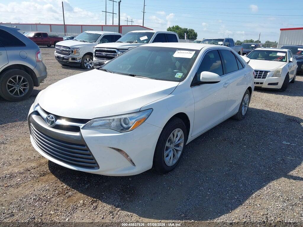 4T4BF1FK0GR580697 2016 TOYOTA CAMRY photo no. 2